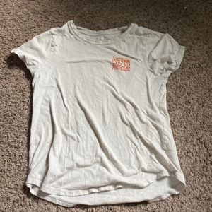 OLD NAVY TEE SHIRT